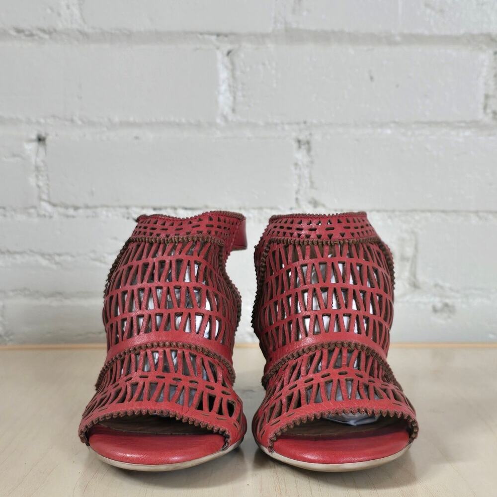 Bueno Red Leather Laser Cutout Geometric Heeled Sandals Strap Size 37 Boho Caged